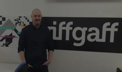 firstsource-and-giffgaff-win-outsourcing-partnership-of-the-year-at-european-call-centre-customer-service-awards_tn